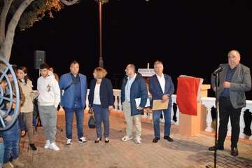 Telde rinde homenaje a Luis López Sosa con el descubrimiento de una placa en el mirador de Clavellinas/TA y FJS Fotografía.